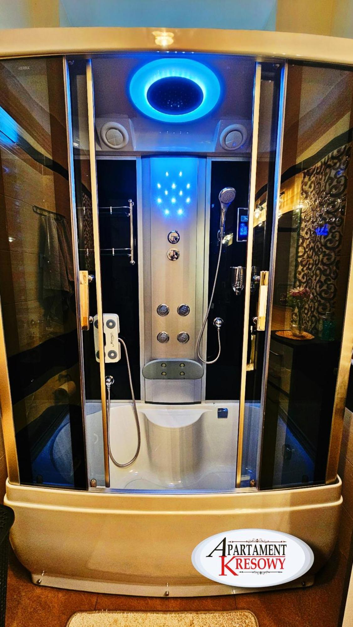 Apartament Kresowy Parter 3 Pokoje Duza Lazienka Kabino-Wanna Spa Wi Fi Ekspres 2X Smart Tv Antresola Parking Free Plac Zabaw Bilet Na Aquapark 150M W Cenie Hrubieszow Exterior foto