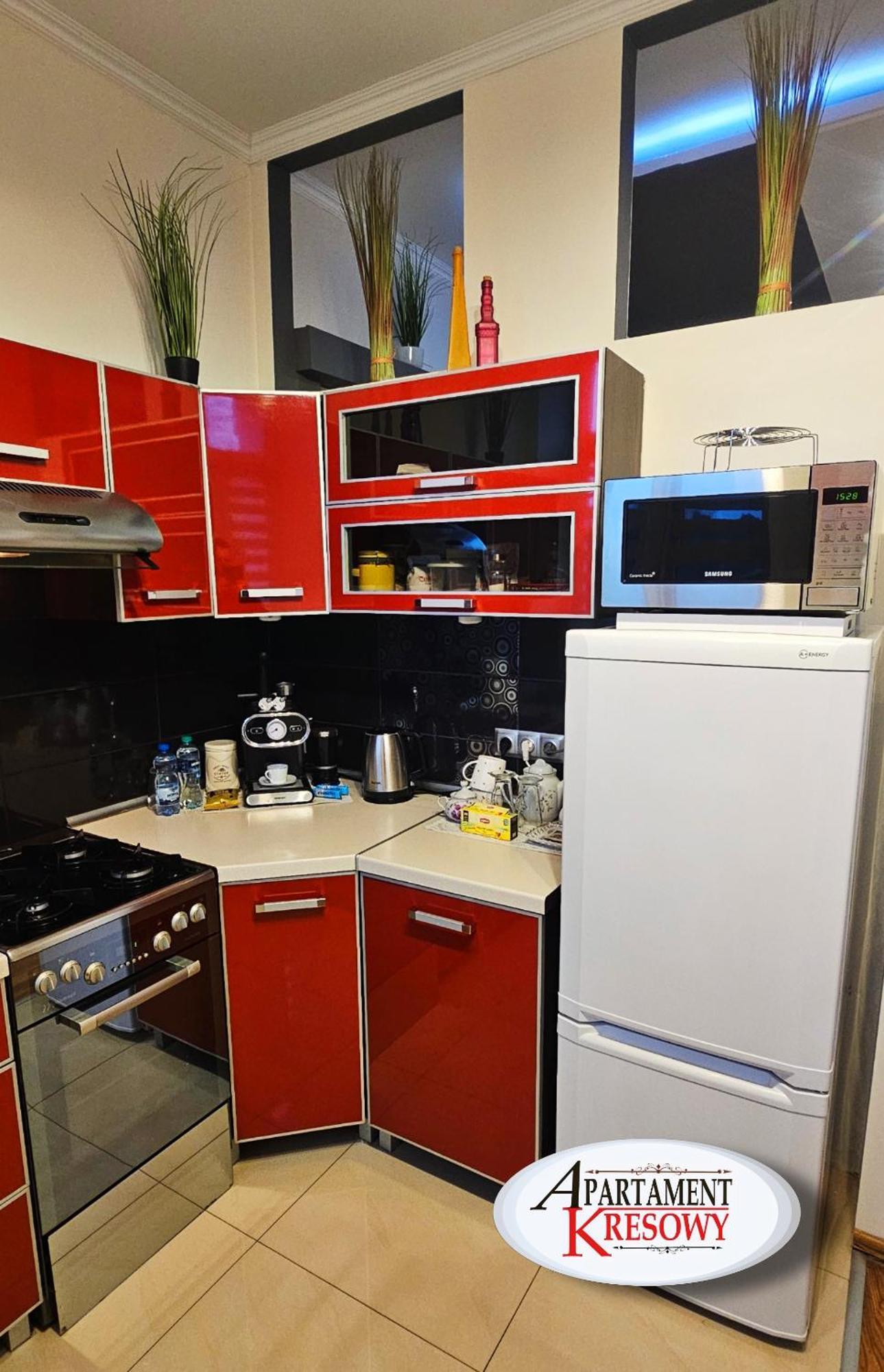 Apartament Kresowy Parter 3 Pokoje Duza Lazienka Kabino-Wanna Spa Wi Fi Ekspres 2X Smart Tv Antresola Parking Free Plac Zabaw Bilet Na Aquapark 150M W Cenie Hrubieszow Exterior foto