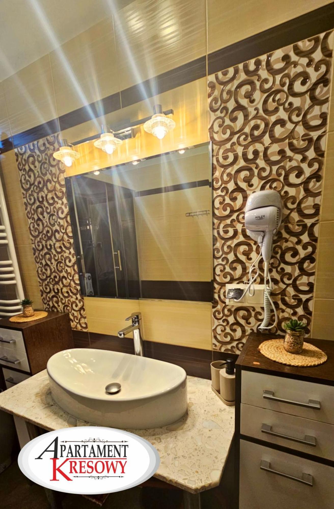 Apartament Kresowy Parter 3 Pokoje Duza Lazienka Kabino-Wanna Spa Wi Fi Ekspres 2X Smart Tv Antresola Parking Free Plac Zabaw Bilet Na Aquapark 150M W Cenie Hrubieszow Exterior foto